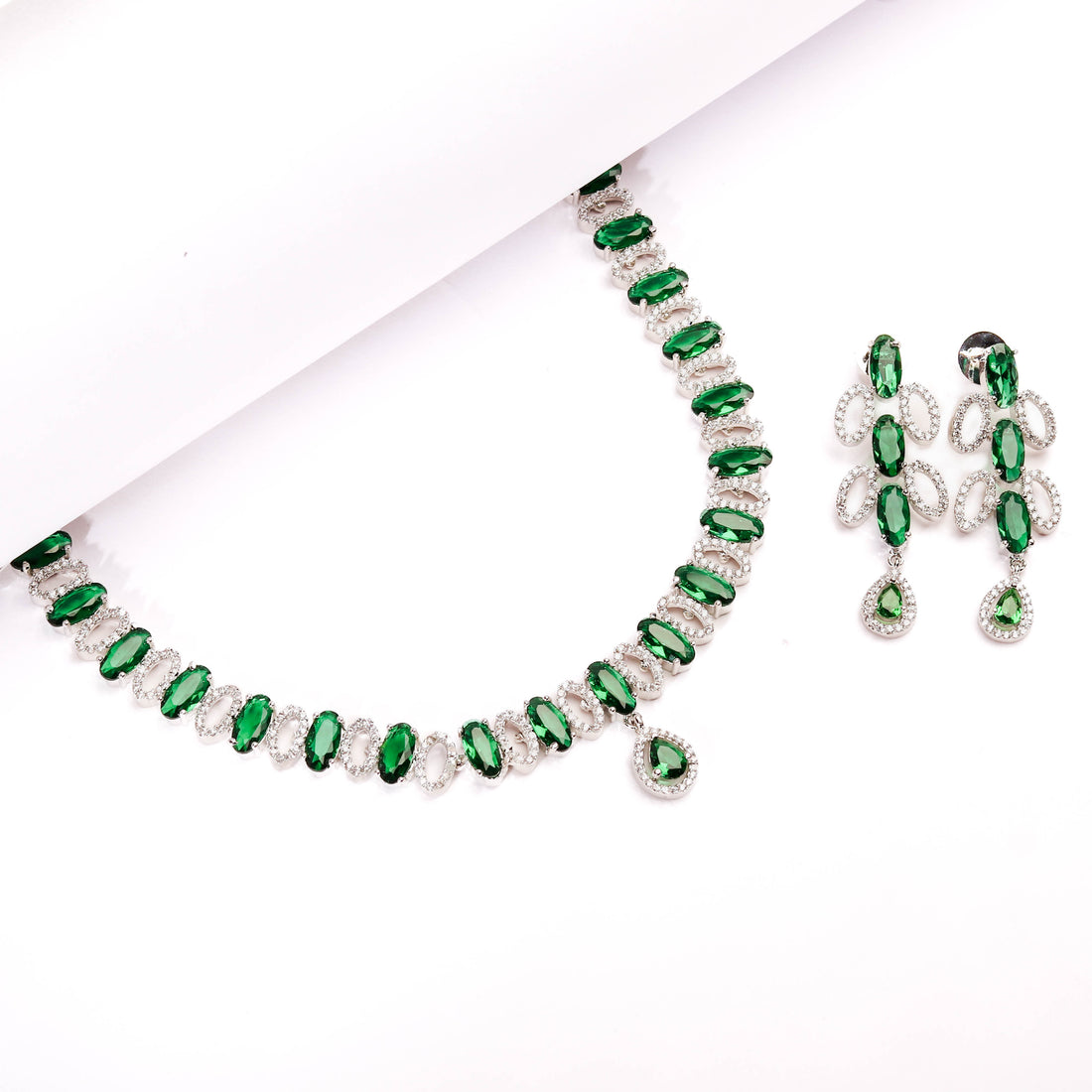 Rhodium Plated Elegant Necklace Set With Green Stones And Pair Of Earrings