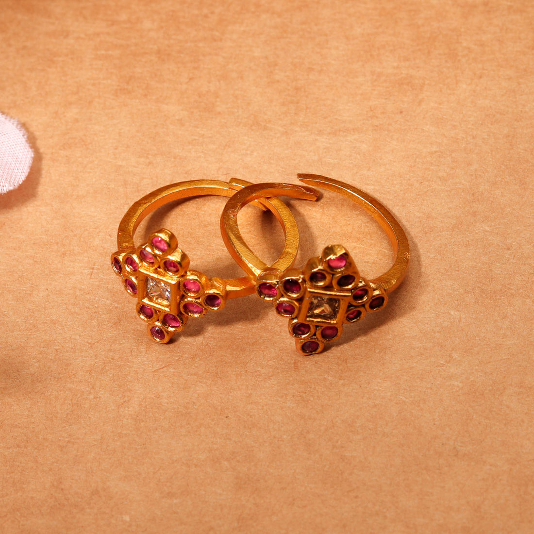 Gold Plated Beautifully Made Red And White Stones Toe Rings For Women - Free Size