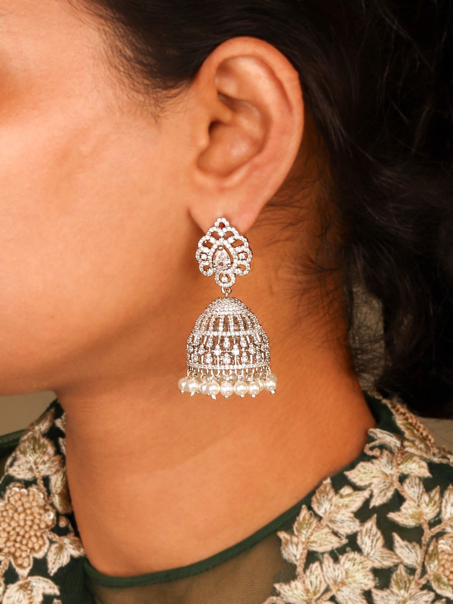 Voguish Luxurious Earrings Crafted For Amazing Style Statement For Women